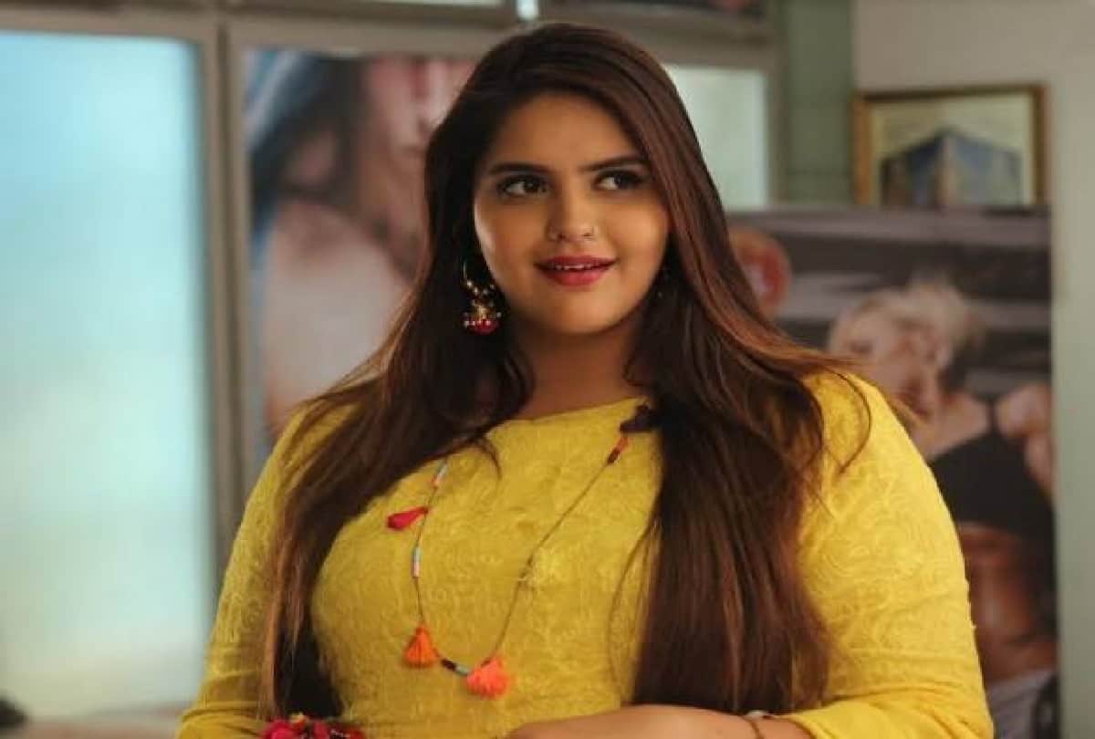 kulfi kumar baje wale actress said about his interview time
