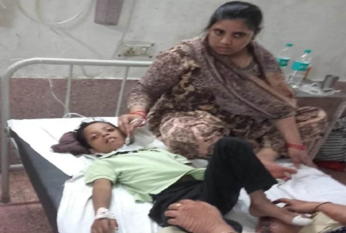 Diphtheria Vaccine Not Available FIn Maharishi Valmiki Hospital At Delhi