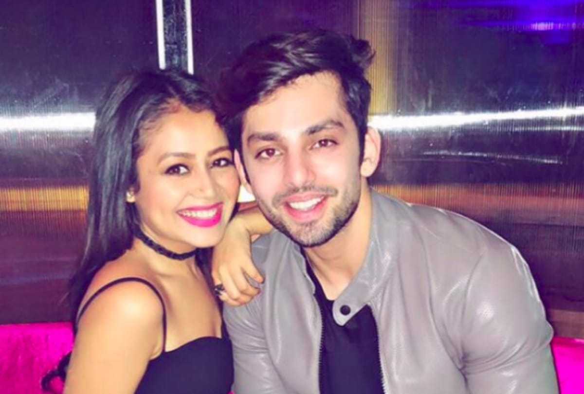 neha kakkar break up with himansh kohli unfollow each other
