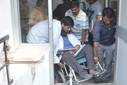 Rohit attended MBBS classes on Wheelchair  in Nahan Medical College