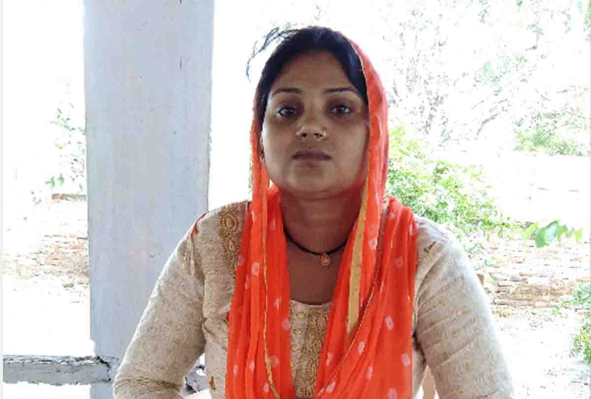 Second wife reached police station after murder
