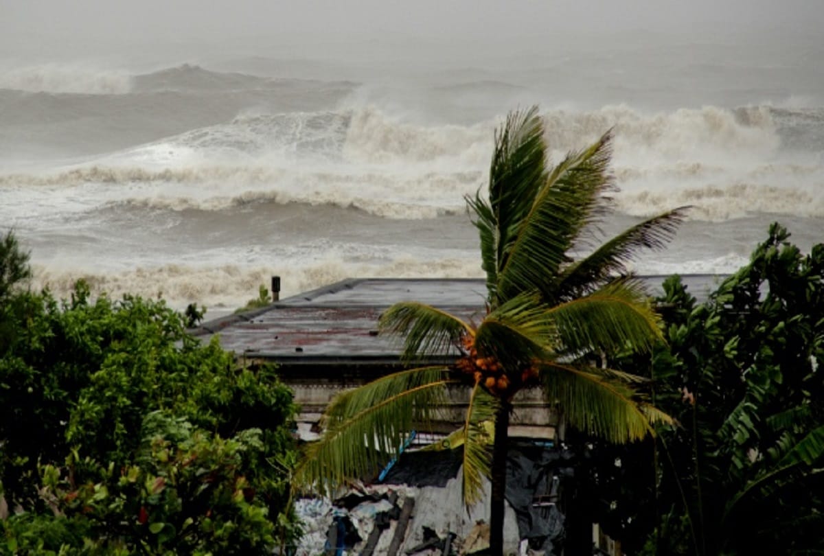 'Fathai' cyclonic storm: High alert in three states including Odisha, Andhra Pradesh