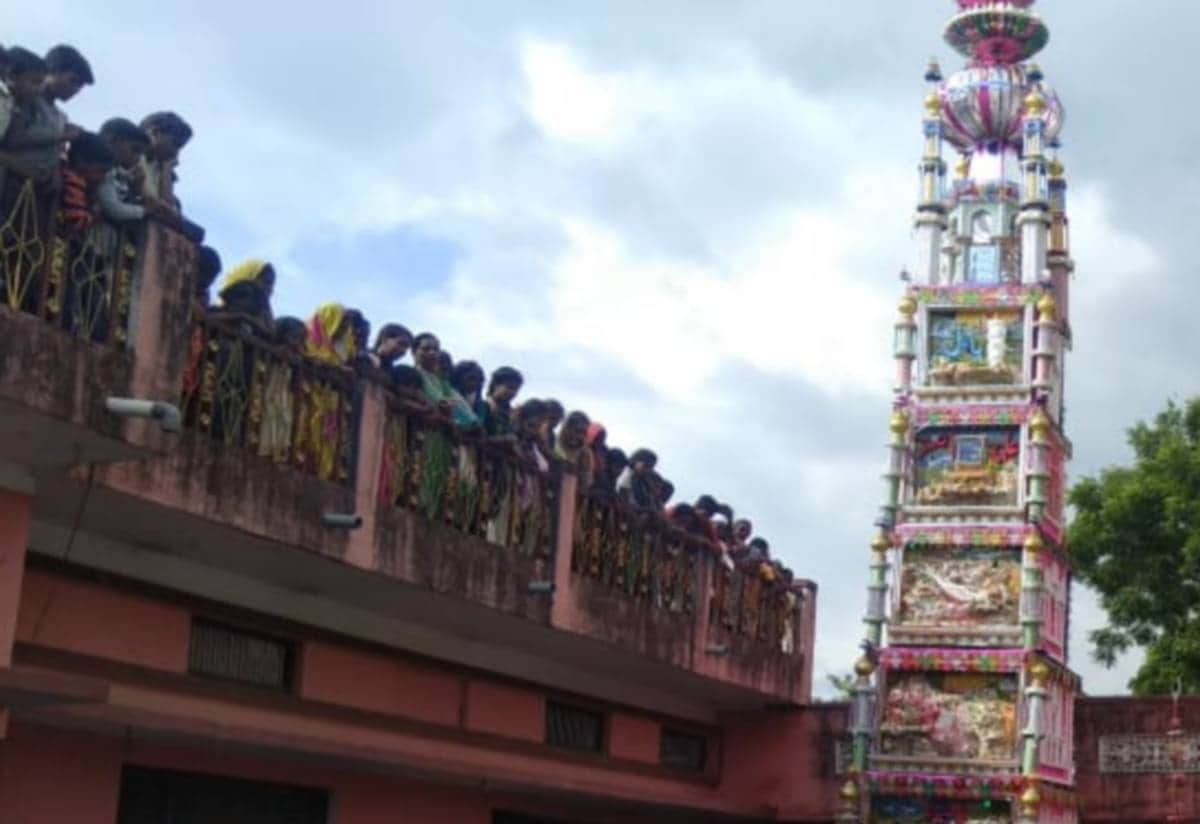 Tallest tajia on moharram in this district of purvanchal