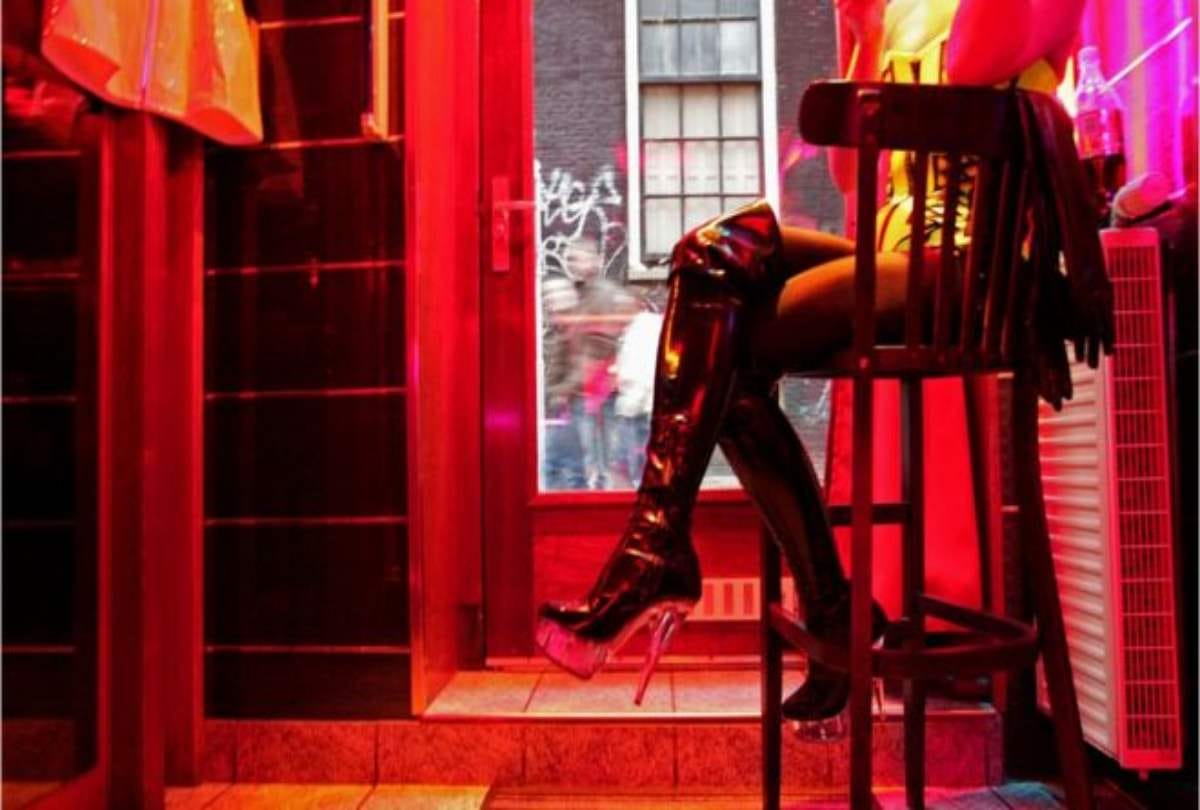Prague Online brothel Big Sister Prostitutes Offered free service but on one condition