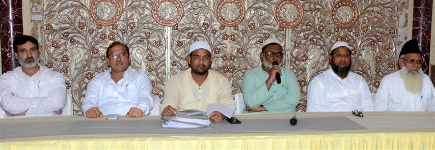 If you do not die in the encounter, then kill us: Sharafat Hussain