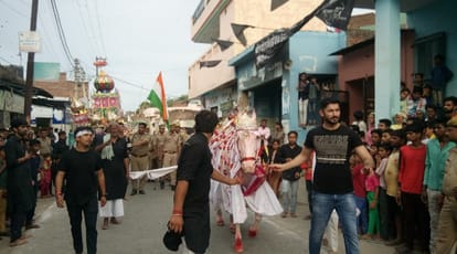 Kadimi procession recovered from Tajia Imambarghah Asghar Hussain, and read Marcia