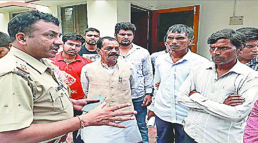Murder Case: UP Police said tell the address of the student killer get 50 thousand