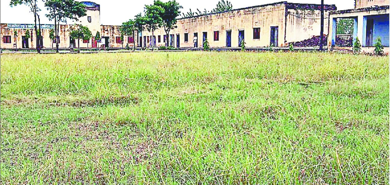 आठ साल बाद फिर खुली 176 स्कूलों की कुंडली