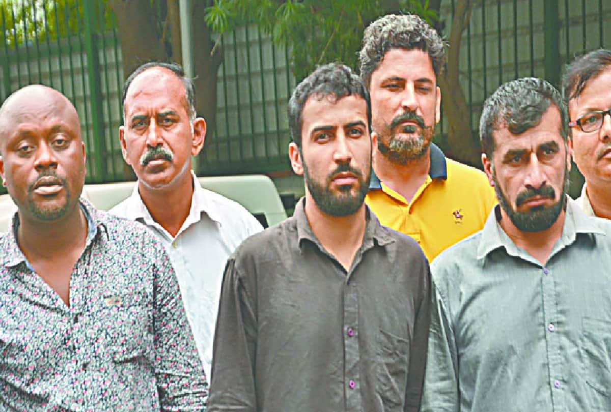 Three foreign arrested with 25 million heroin in delhi