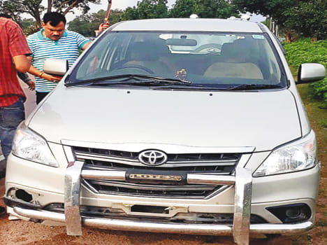 Chhatarpur gets abducted merchant's car