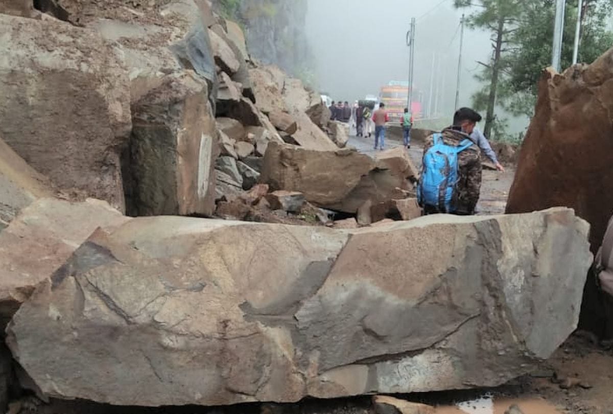 Himachal weather report Heavy  Rain in state shimla snowfall in rohtang kullu chamba