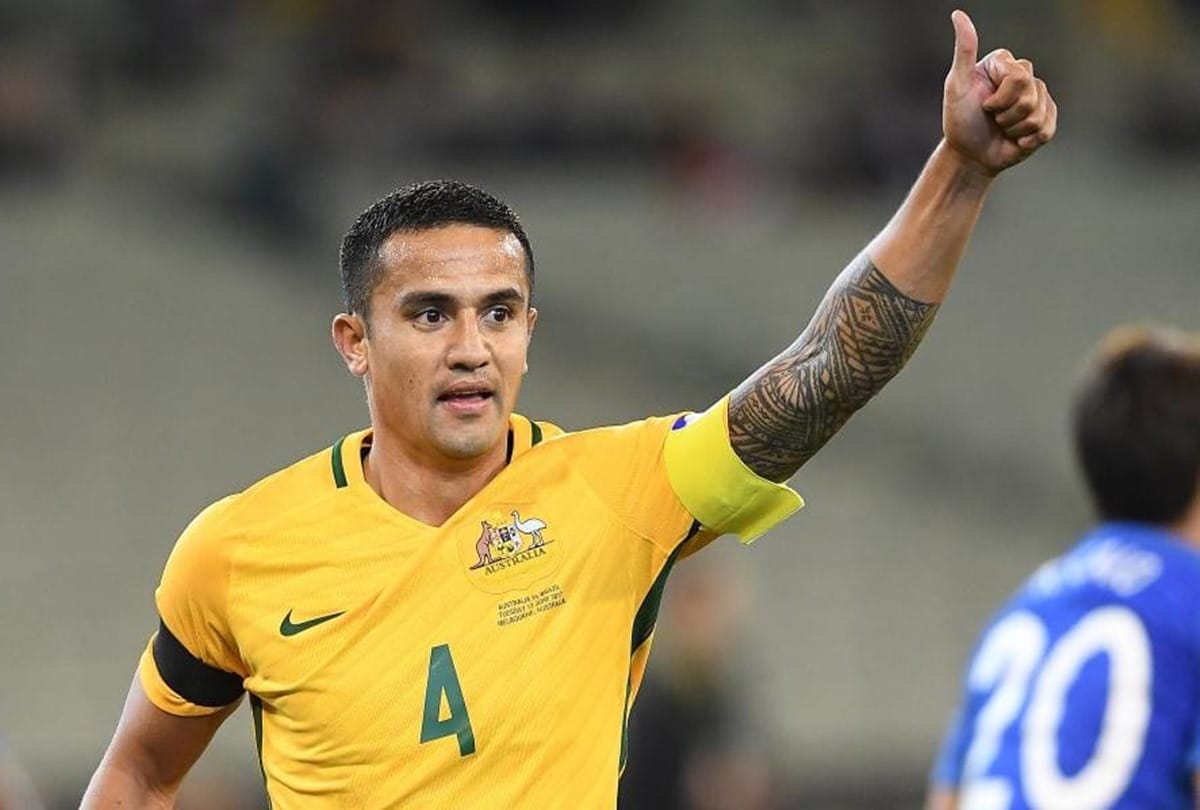 tim cahill get farewell after Australia beat Lebanon by 3-0 in a friendly match