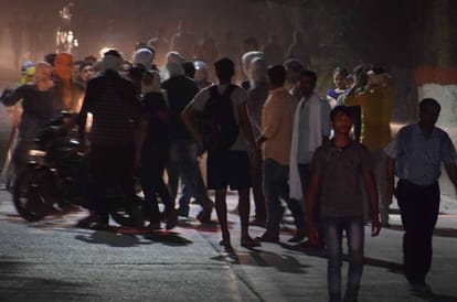 BHU girls and students protest each other for last year lathi charge