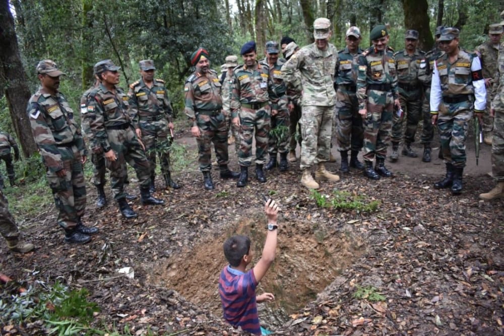 indo american war exercise 2018 in almora both army enjoy in free time