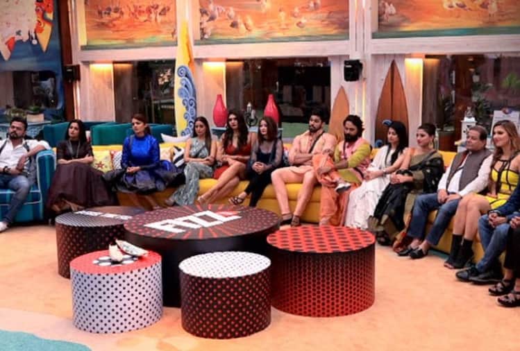 Bigg Boss 12 Salamn khan apologize Anup Jalota on behalf of all housemates