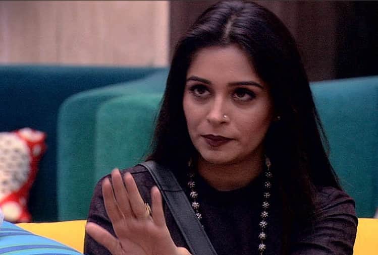 Bigg Boss got angry on contestants Kriti Verma Roshmi Banik lost immunity power from nominations