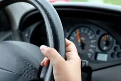 Driving Test Track: मंडी में बनेगा प्रदेश का पहला ऑटोमेटिक ड्राइविंग टेस्ट ट्रैक, सीसीटीवी से रहेगी नजर Himachal Pradesh First Automated Driving Test Track to be Set up in Mandi