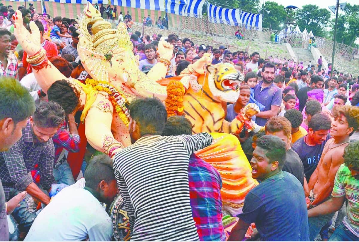 Ganpati Visarjan in delhi