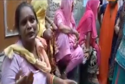 woman cut husband tongue afer dispute in delhi