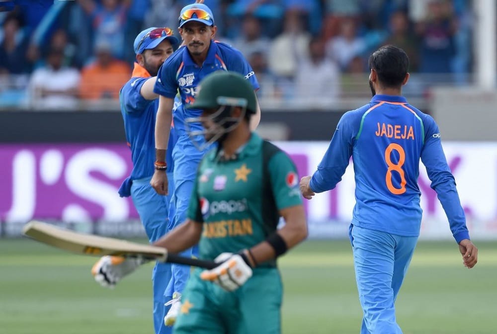 Yuzvendra Chahal become 2nd spinners who Quickest to 50 ODI wickets for India