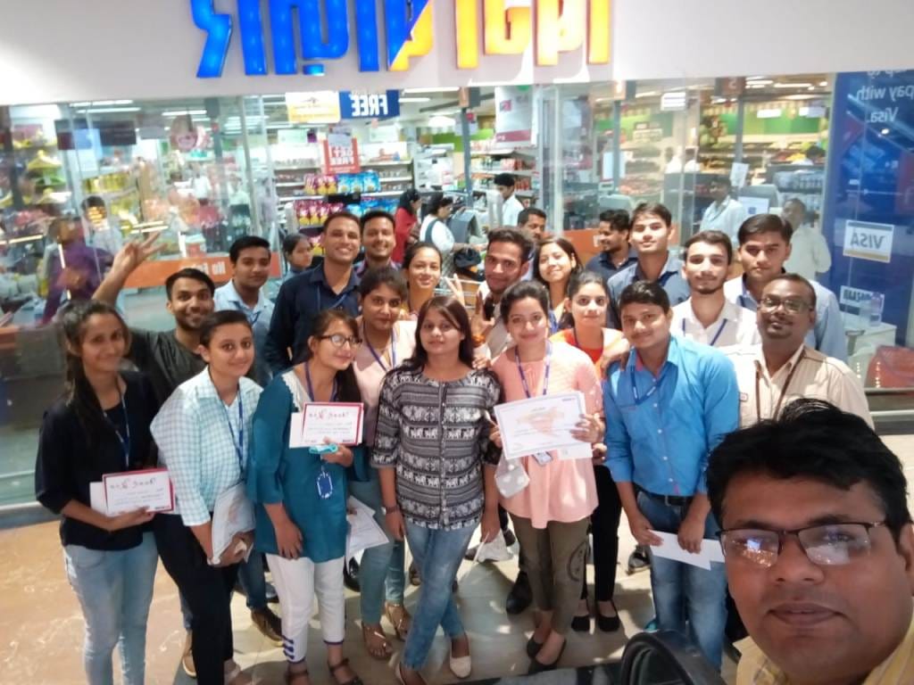 Invertis university MBA students live project