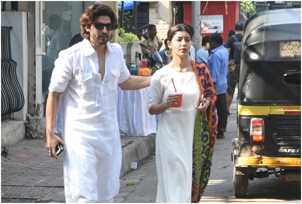 Gurmeet Choudhary and Debina Bonnerjee spotted in Juhu at Mumbai