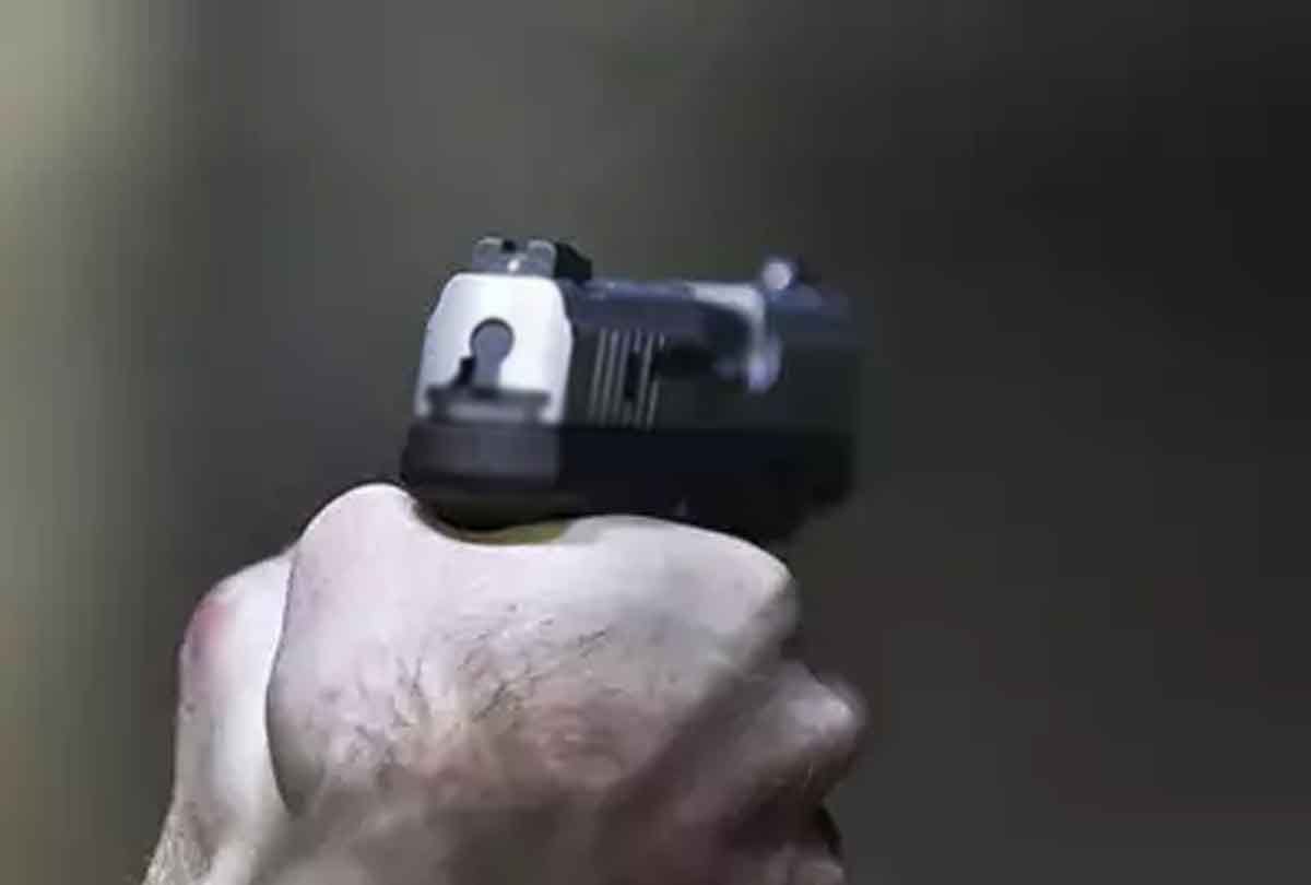 punk shot old man in kannauj