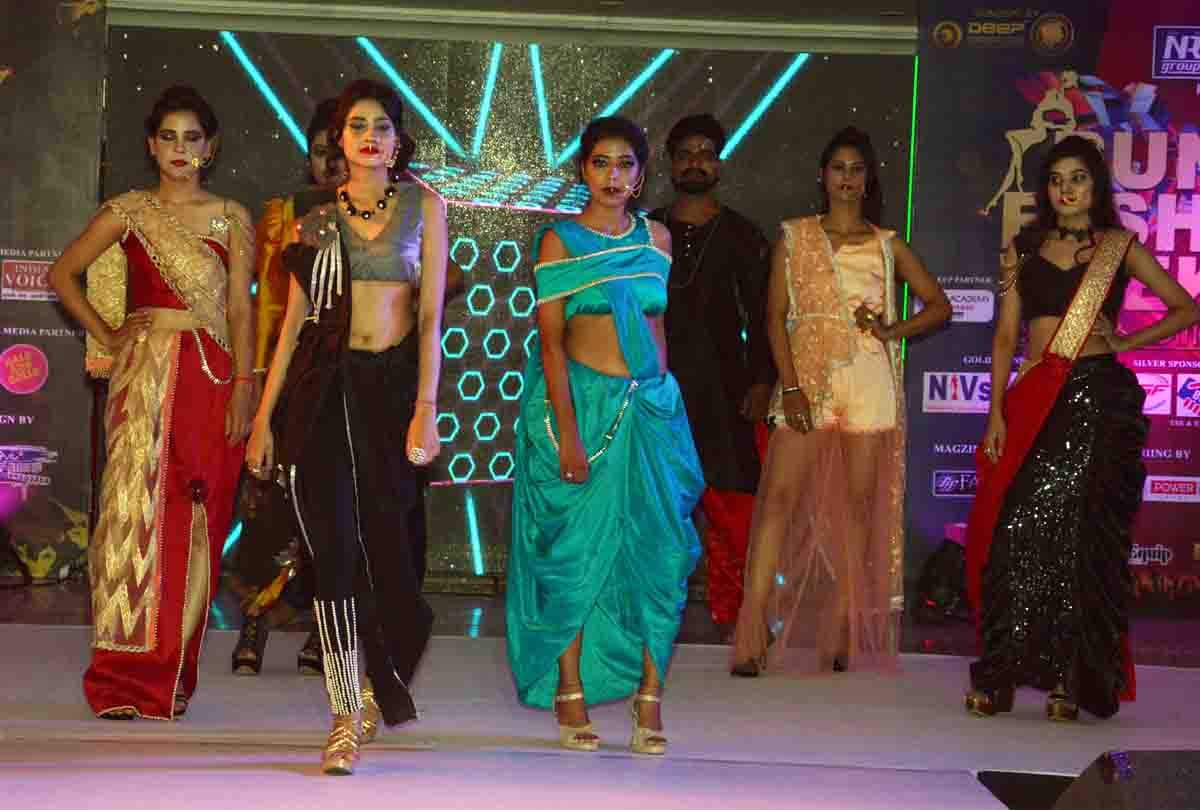 Fashion Show in kanpur by nandrani group