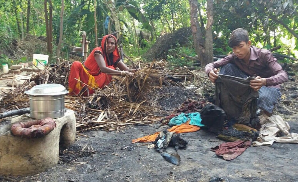 fire in budhapar villege, 2 cows died