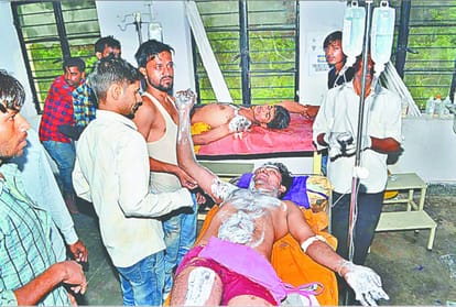 HT electricity line Burn bus in roorkee labours Horrible photos