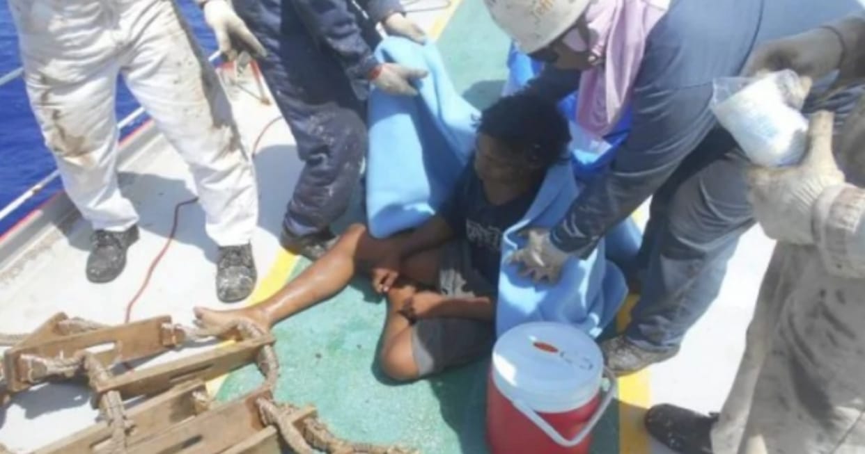 Indonesian Man stranded 49 days in pacific ocean