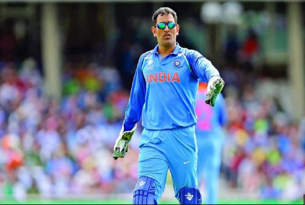 MS Dhoni affect 800 dismissals in international cricket after mark boucherand adam gilchrist