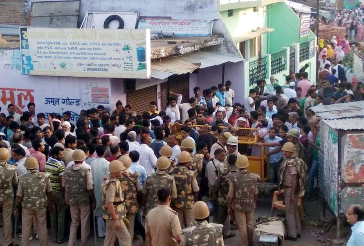 stress in hamirpur and police on action