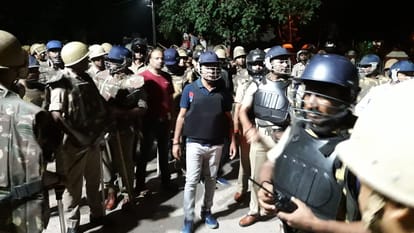 BHU once again outrage after doctor and student fight