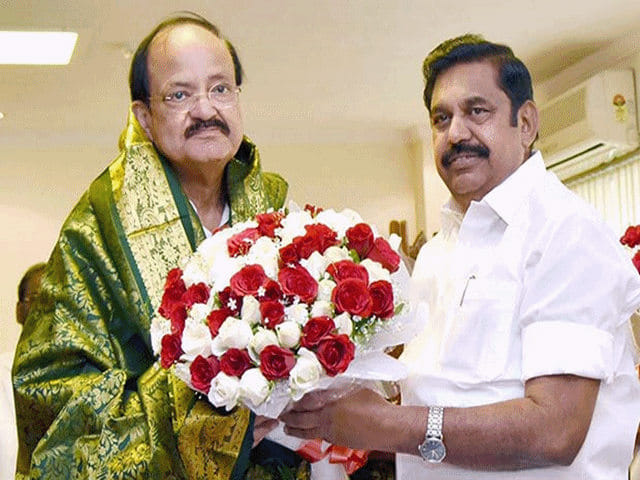 vice president venkaiah naidu and cm palaniswami met after worship in tirumala temple