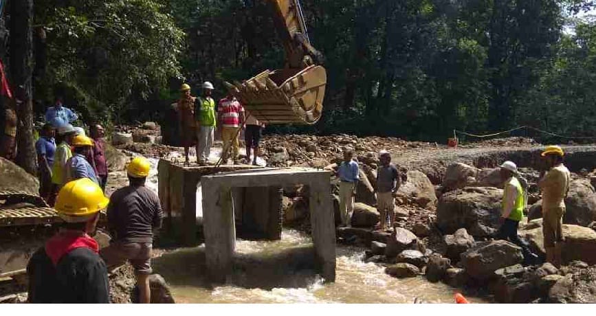 Tonkpur-Champawat highway closed in many places