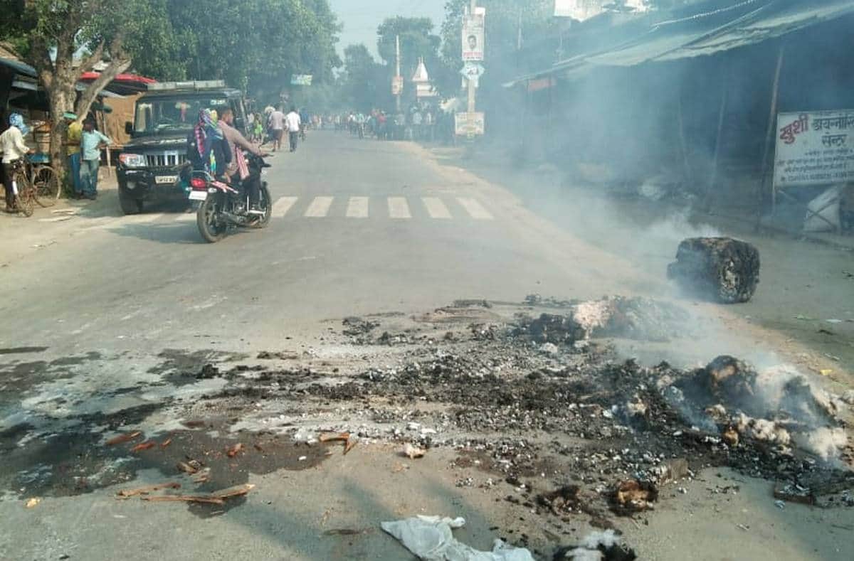 Fight between two communities over mobile cover in ghazipur