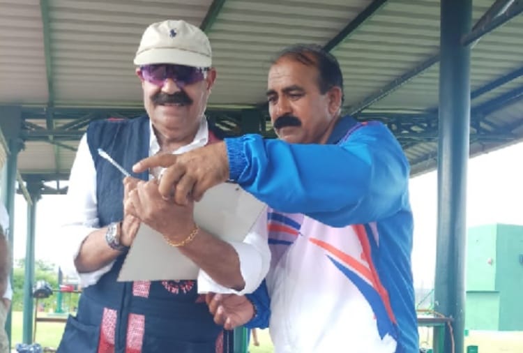 Chandigarh governor wins silver medal in shooting championship