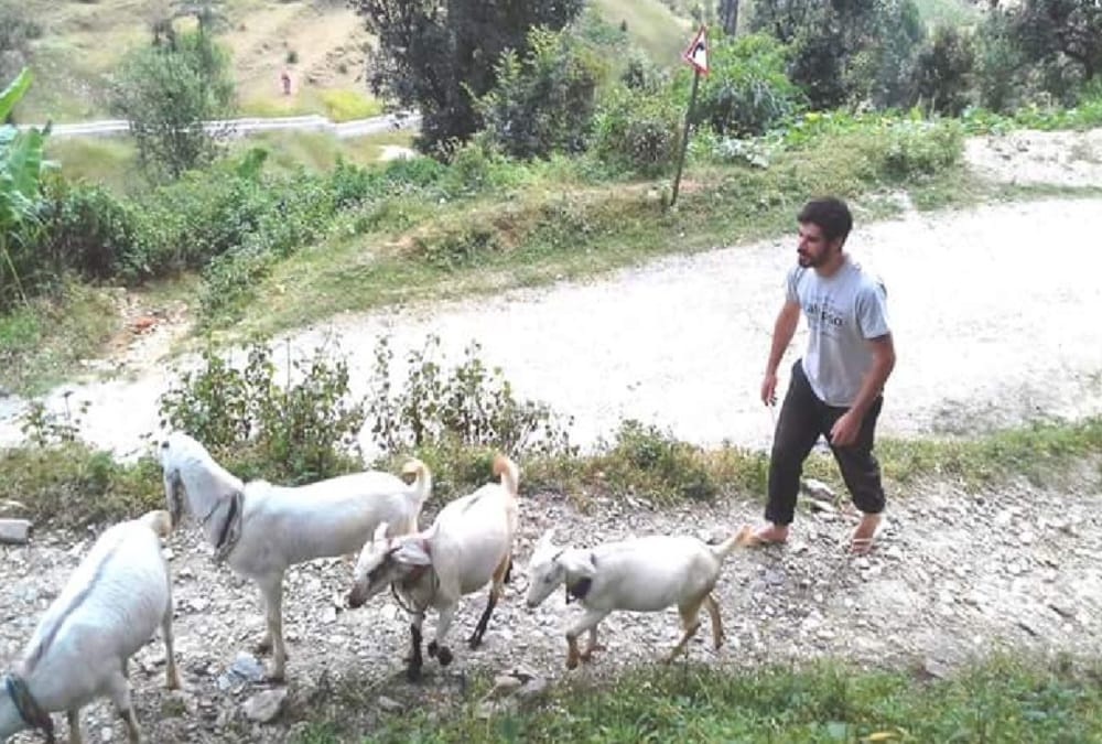 World Tourism Day 2018 Foreigners learn indian culture in haldwani homestay