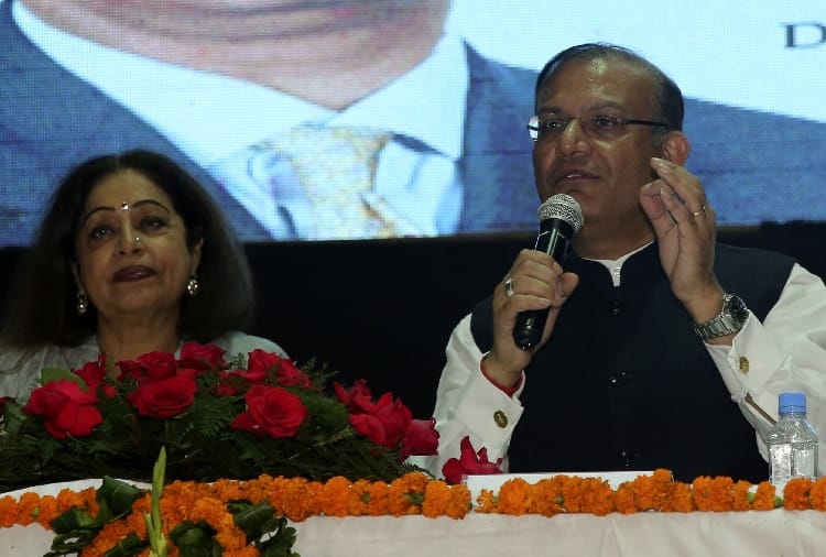 Jayant Sinha and Kiran Kher interact with youth in chandigarh