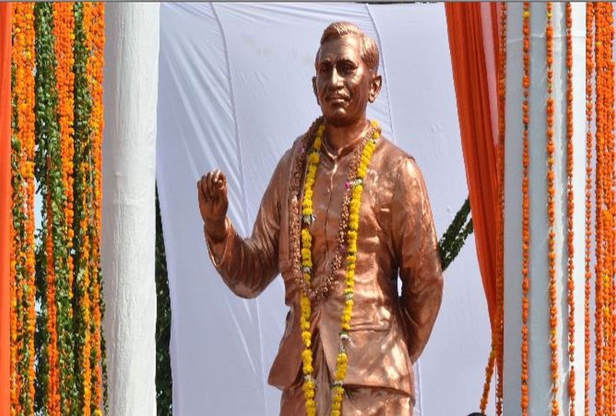 Dr. Bhimrao Ambedkar University went to the color of saffron in the Yogi's program