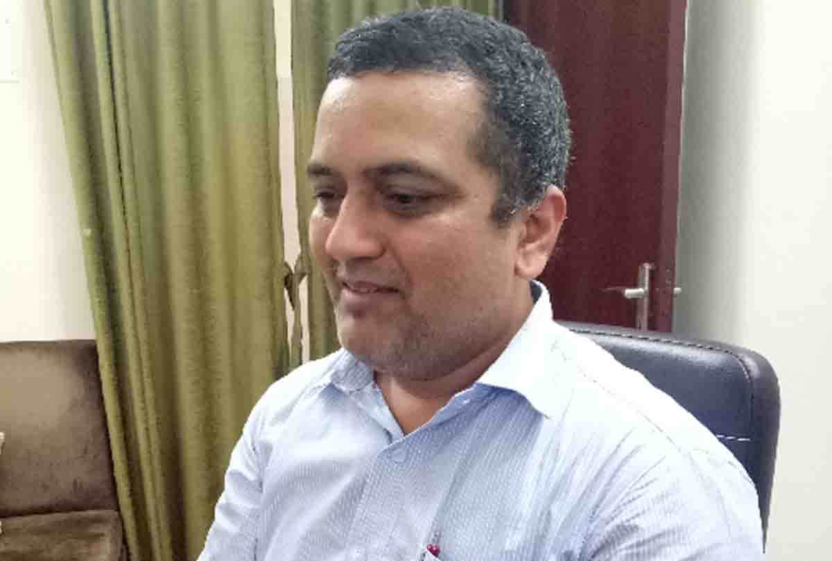 Theft in Purushottam Express man complaint on Twitter