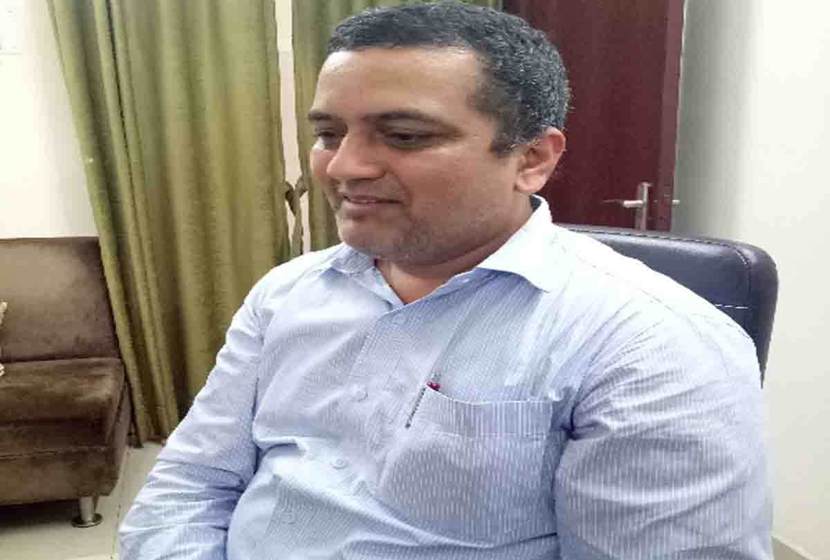 Theft in Purushottam Express man complaint on Twitter