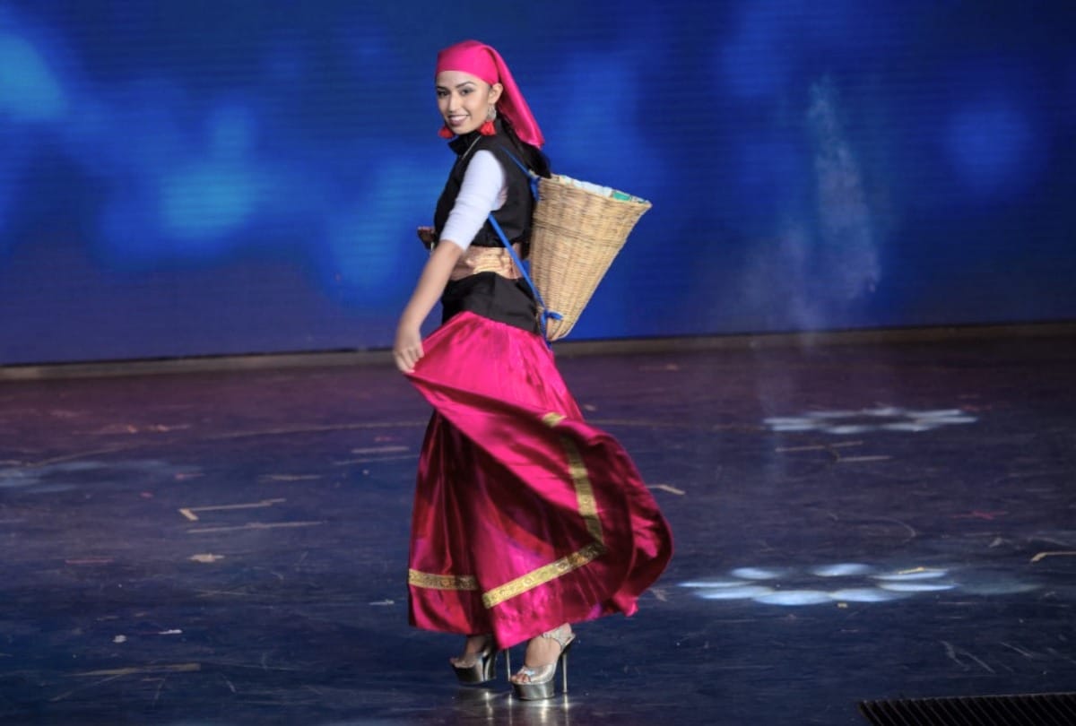 Vaishnavi chauhan wins Miss photogenic award