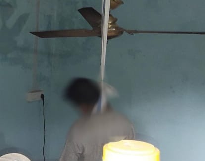 supply inspector committed suicide at bhadohi at uttar pradesh