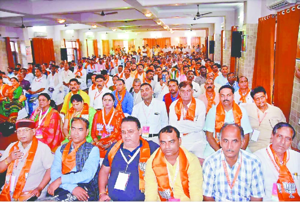 Bjp Told About serjical strike to party Workers in Core committee meeting