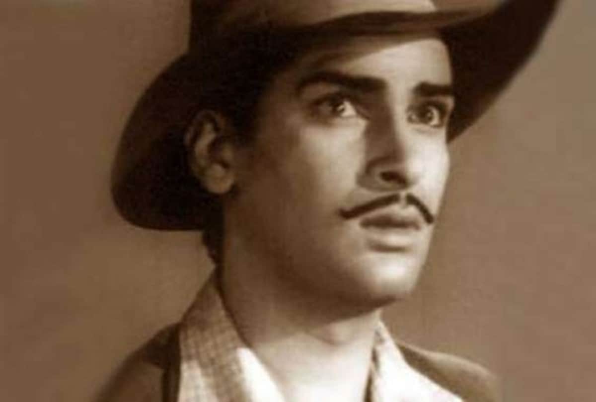 Bollywood film on Bhagat Singh on his birthday