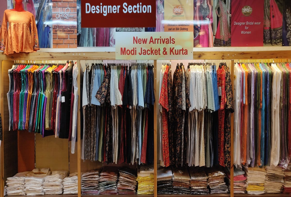 Narendra modi's call for adoption of Khadi boosts the business of Khadi industry