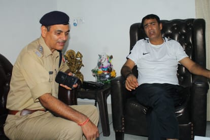 Atteck on BJP MLA Sangeet Som and five policemen suspended in negligence