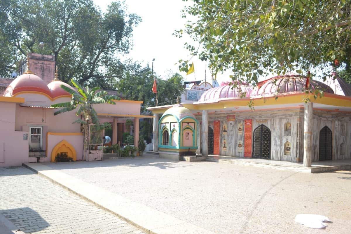 meerut tourist places including history of mahabharat mughal era to1857 mutiny